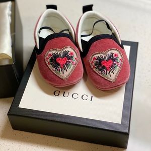 Gucci Baby Velvet Slipper Shoes